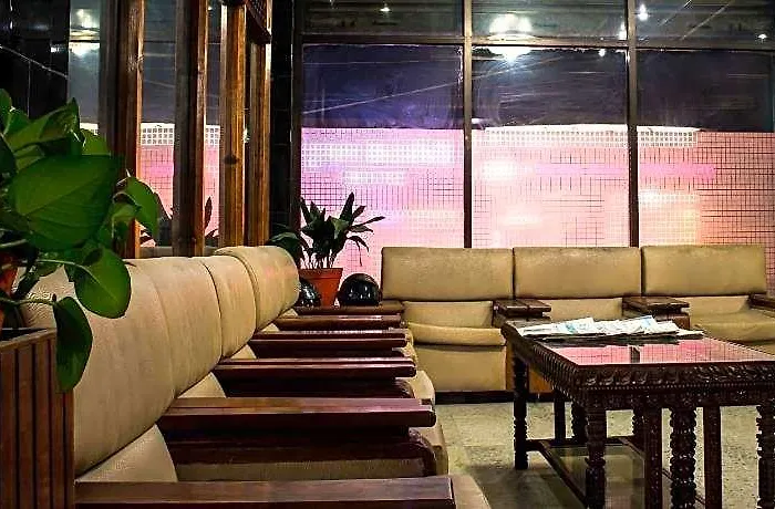 Hotel Kamal 2*